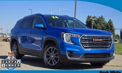 2024 GMC Terrain SLT