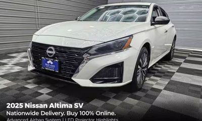 2025 Nissan Altima SV
