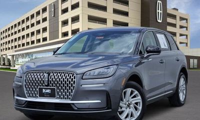 2023 Lincoln Corsair Standard