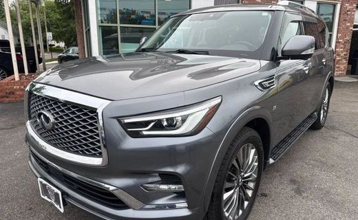 2019 Infiniti QX80 Luxe