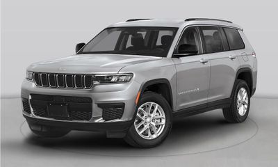 2023 Jeep Grand Cherokee L Summit Reserve