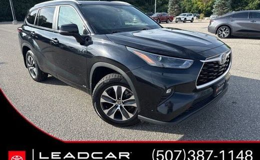 2024 Toyota Highlander XLE