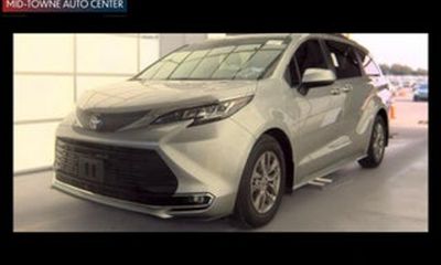 2021 Toyota Sienna XLE