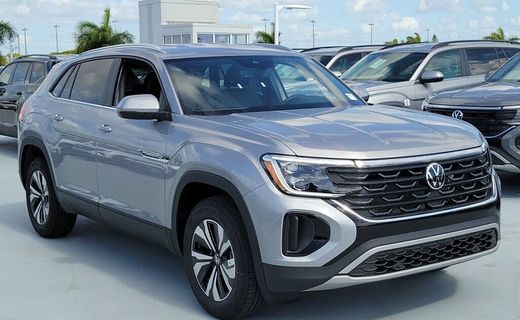 2026 Volkswagen Atlas Cross Sport SE