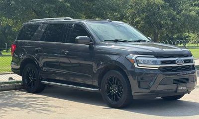 2022 Ford Expedition XLT
