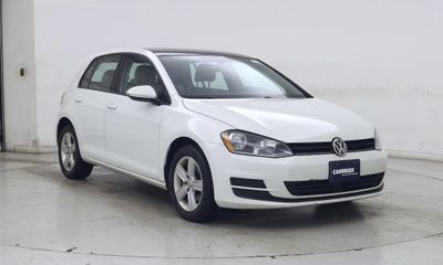 2017 Volkswagen Golf S Wolfsburg