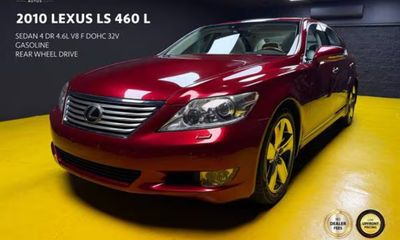 2010 Lexus LS 460