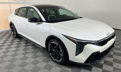 2026 Kia K4
