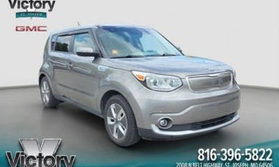 2017 Kia Soul EV With Pano