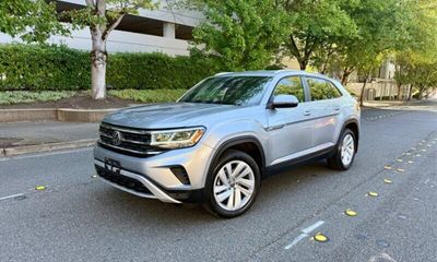 2020 Volkswagen Atlas Cross Sport 4MOTION SE