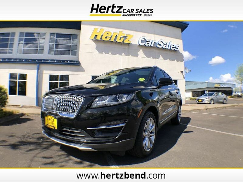2019 Lincoln MKC — a typically priced live listing