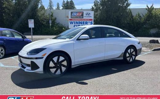2025 Hyundai Ioniq 6 SE Standard Range