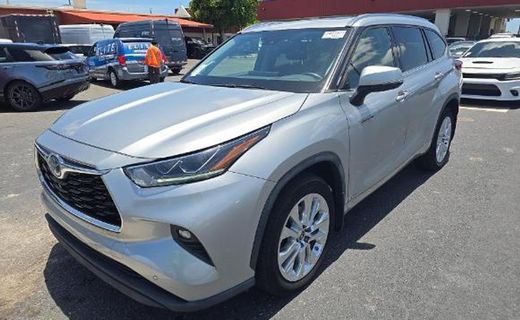2021 Toyota Highlander Limited
