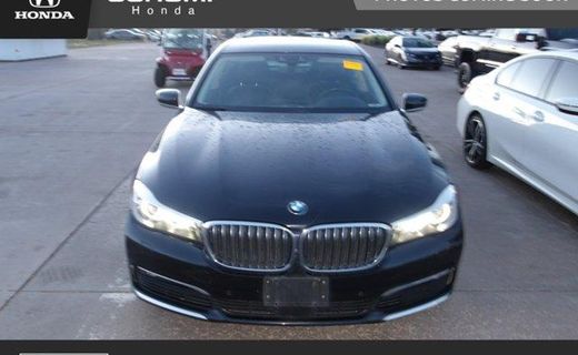2018 BMW 740I