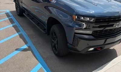 2022 Chevrolet Silverado LTD Trail Boss LT
