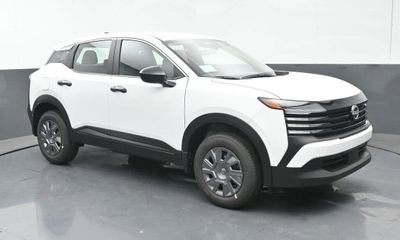 2026 Nissan Kicks MPV S