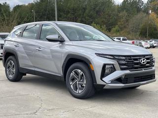 2026 Hyundai Tucson Blue SE