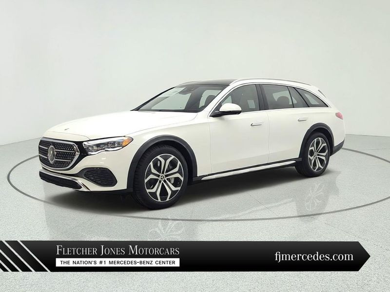 Representative 2027 Mercedes-Benz E 450 photo