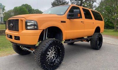 2003 Ford Excursion Eddie Bauer