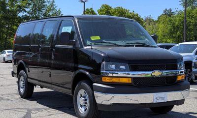 2026 Chevrolet Express 2500