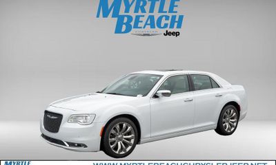 2017 Chrysler 300 300C