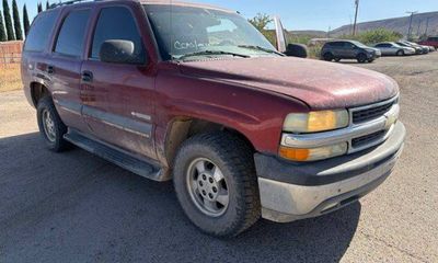 2002 Chevrolet Tahoe Sport Utility