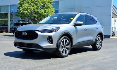 2023 Ford Escape Platinum