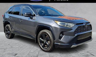 2019 Toyota RAV4 XSE HV