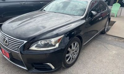 2013 Lexus LS 460