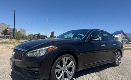 2015 Infiniti Q70 3 7