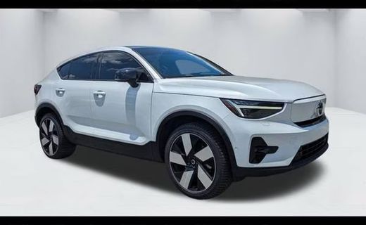2023 Volvo C40 Ultimate Dark