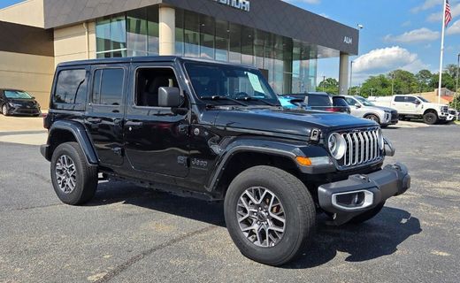 2025 Jeep Wrangler Sahara