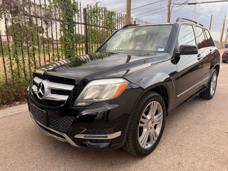 2015 Mercedes-Benz GLK — a typically priced live listing