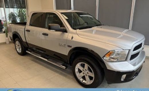 2015 Ram 1500 SLT