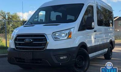 2020 Ford Transit Medium Roof