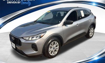 2023 Ford Escape Active