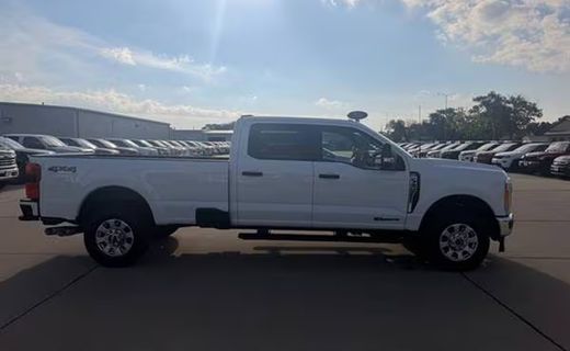 2023 Ford F-350 Lariat