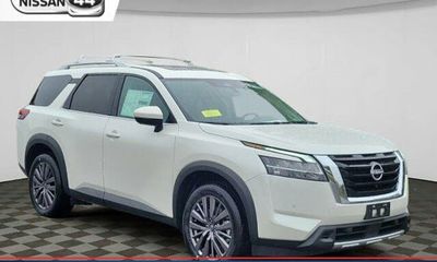 2023 Nissan Pathfinder SL