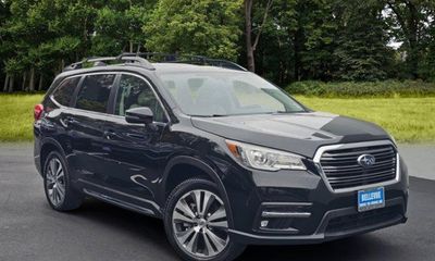 2019 Subaru Ascent Limited 8 ES