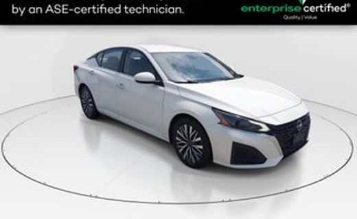 2024 Nissan Altima SV