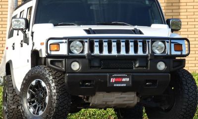 2005 Hummer H2 Base