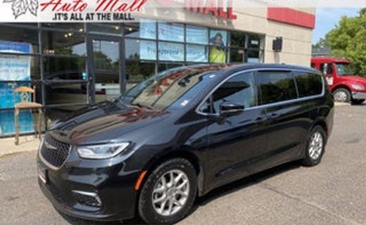 2024 Chrysler Pacifica Touring