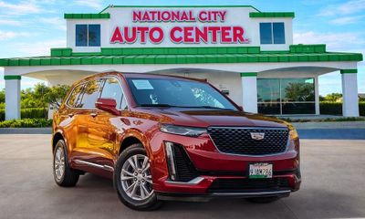 2024 Cadillac XT6 Luxury