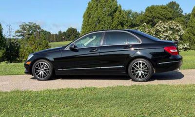 2013 Mercedes-Benz C-Class C300