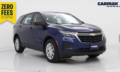2022 Chevrolet Equinox LS 1FL