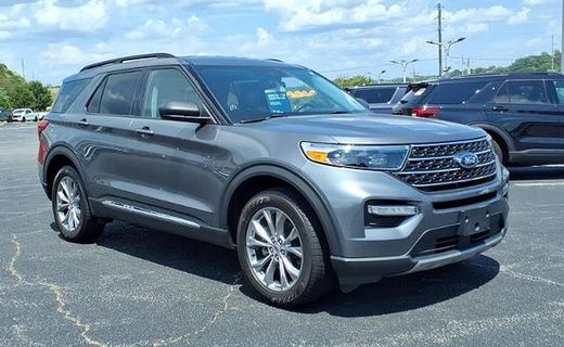 2024 Ford Explorer XLT