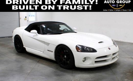 2004 Dodge Viper