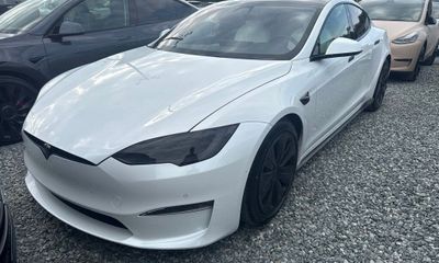 2022 Tesla Model S
