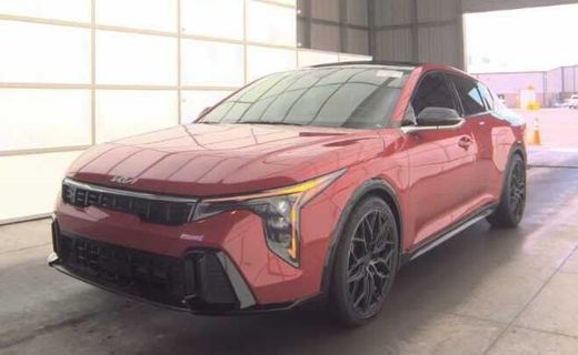 2025 Kia K4