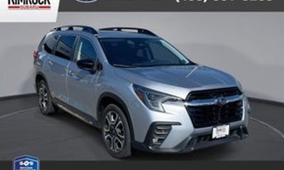 2023 Subaru Ascent Base ES
